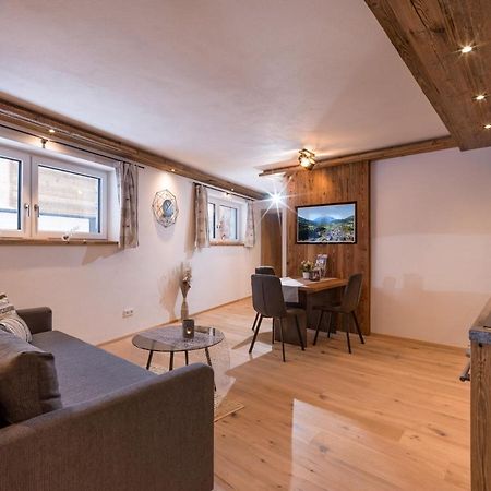 Appartement Holznest Fieberbrunn Bagian luar foto